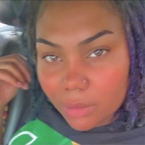 Meet your Posher, Keke